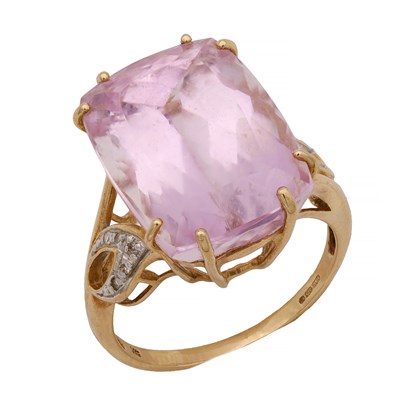 Lot A KUNZITE AND DIAMOND 9CT GOLD RING
