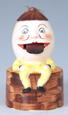 Lot 48 - AN EARLY 20TH CENTURY PORCELAIN NOVELTY STAMP...