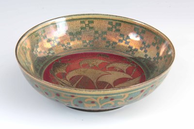 Lot 35 - AN EARLY 20TH CENTURY PILKINGTON’S ROYAL...