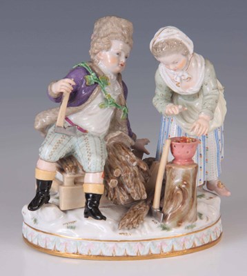 Lot 51 - A 19TH CENTURY MEISSEN PORCELAIN FIGURE GROUP...