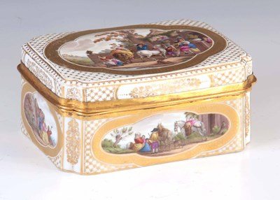 Lot 54 - A FINE LATE 19TH CENTURY "MEISSEN" RICHLY GILT...