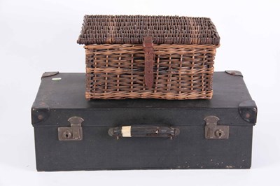 Lot 286 - A 1920's REXINE COVERED FOUR PERSON SIRRAM...