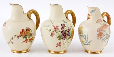Lot 55 - A GROUP OT THREE ROYAL WORCESTER GILT EDGED...