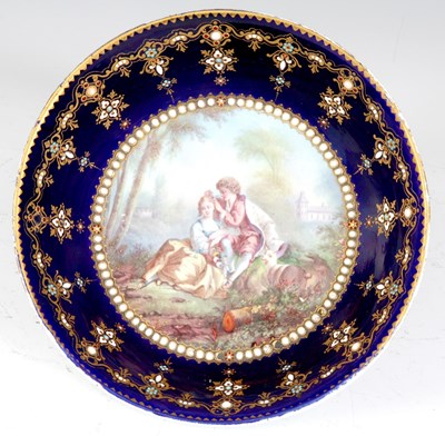 Lot 96 - AN 18TH CENTURY SEVRES ROYAL BLUE GROUND DEEP...
