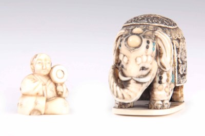 Lot 118 - A 19th CENTURY JAPANESE SHIBAYAMA IVORY...
