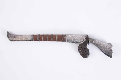 Lot 237 - AN INDONESIAN JAVA PEDANG DAGGER silver...