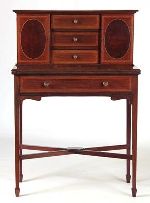 Lot 1029 - AN EDWARDIAN INLAID MAHOGANY WRITING DESK with...