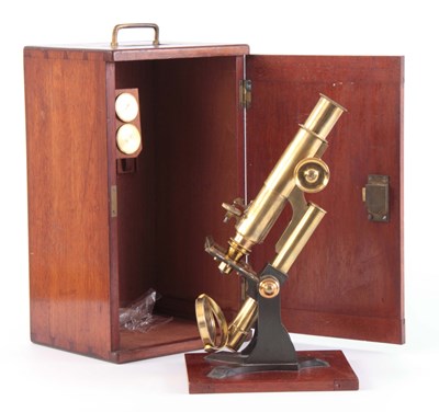 Lot 300 - BAKER, LONDON. A 19TH CENTURY LACQUERED BRASS...