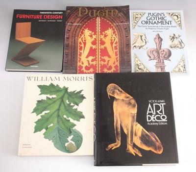 Lot 546 - 5 Books - Twentieth-Century furniture Design...