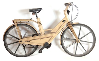 Lot 683 - AN UNUSUAL VINTAGE ITERA PLASTIC BICYCLE