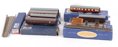Lot 738 - A BOXED HORNBY DUBLO L.M.R. FREIGHT LOCOMOTIVE...