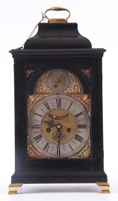 Lot 811 - AN EARLY 18th CENTURY BRACKET CLOCK SIGNED...