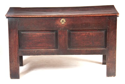 Lot 962 - AN EARLY 17TH CENTURY OAK COFFER with plank...